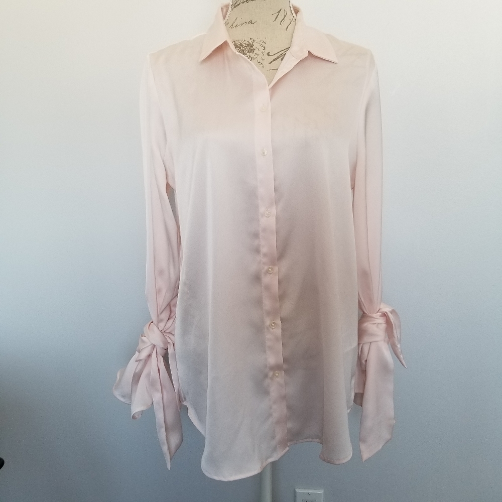 Banana Republic baby pink blouse